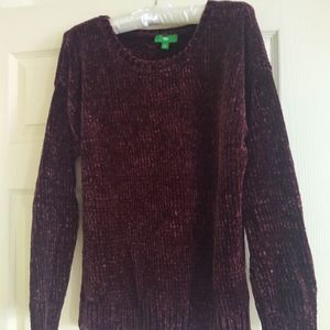 Beautiful Chennel Burgundy Sweater New